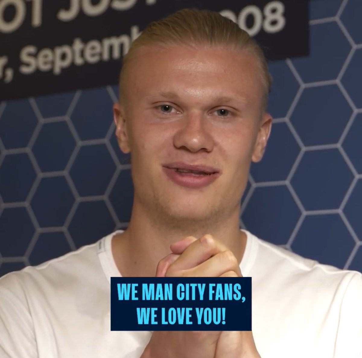 legendaryKdb's tweet photo. Thank you for saving football 💙💙💙 https://t.co/vGl7pfZgKm