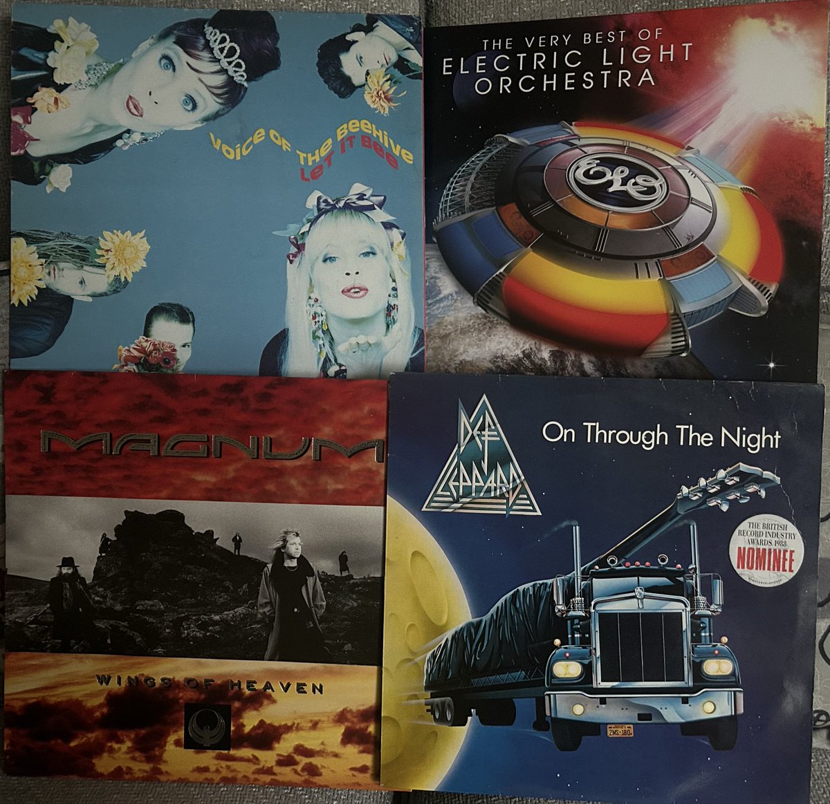 Robell74's tweet photo. Decent haul of vinyl at a record fair today. Not bad for £45! #vinyl https://t.co/iiAbxZyiC7