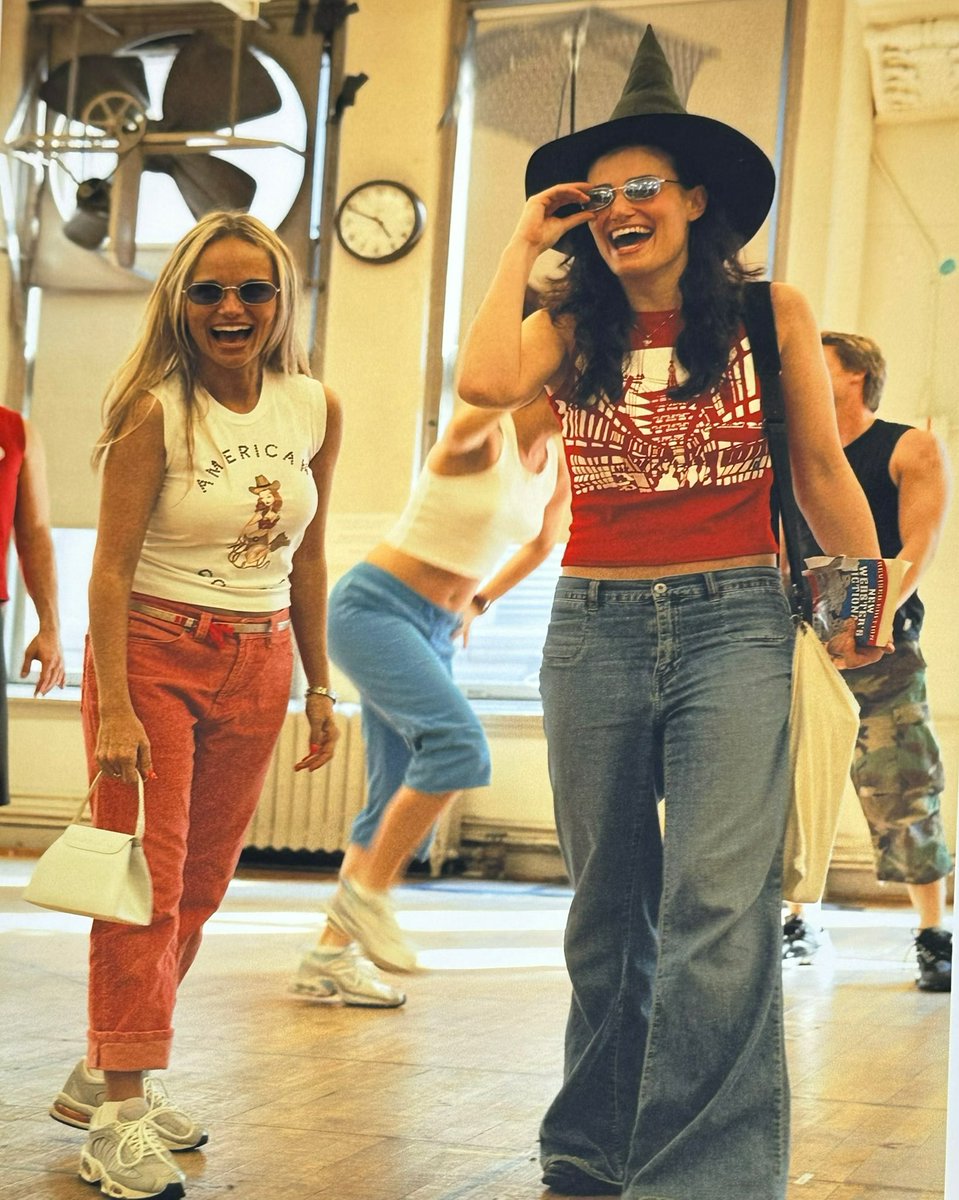 KChenoweth's tweet photo. Forever my sister and friend, and today the birthday girl! 🎉 Love you!! @idinamenzel 💚🩷 https://t.co/STrpWuqlmP