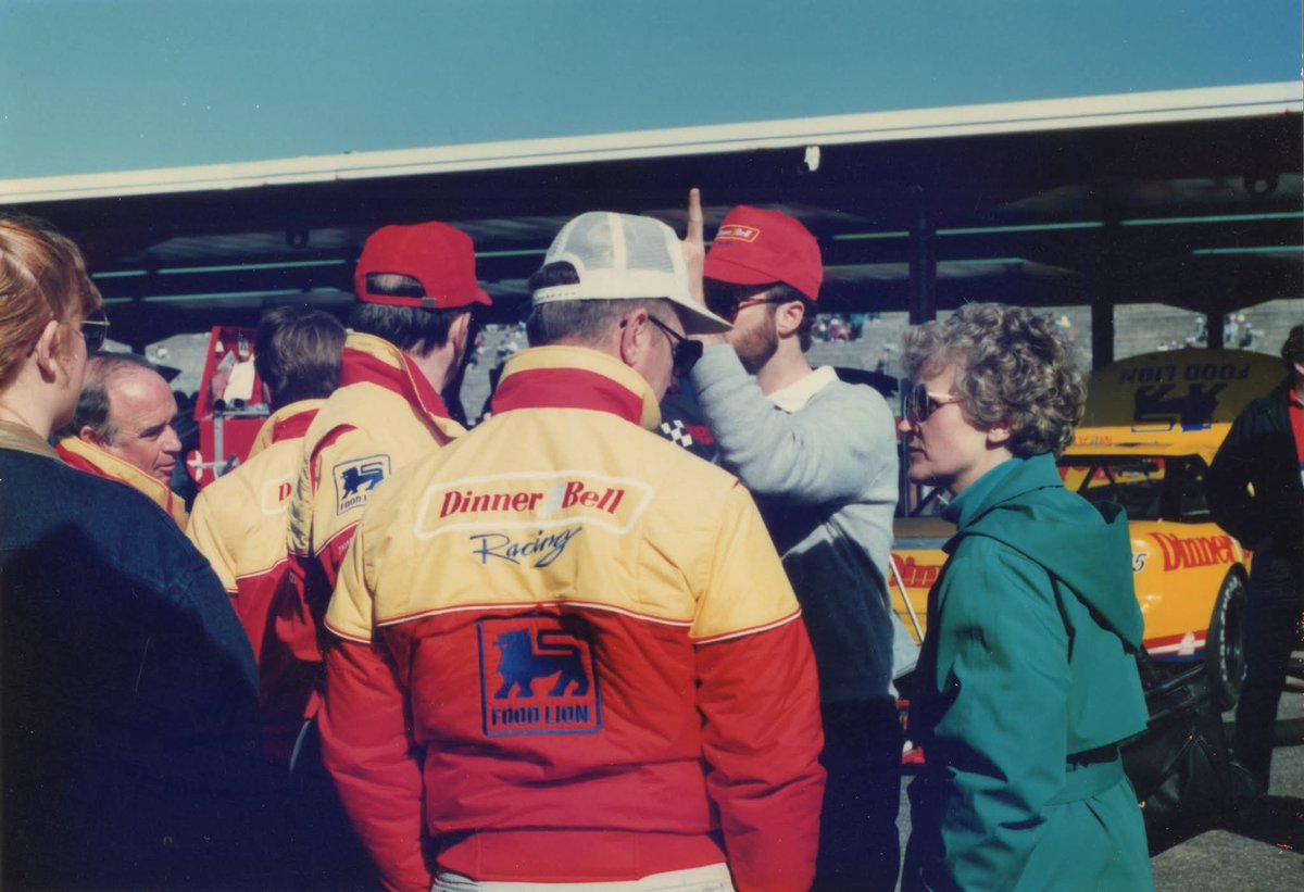 RAHMOC75's tweet photo. These showed up on my memories on FB so it seemed like a good time to post on this account.

1990 Pontiac Excitement 400 https://t.co/4VYZrwgEvQ