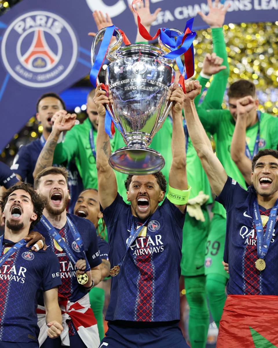 Eurosport_FR's tweet photo. ⭐ Back 2 back ⭐

#PSGARS https://t.co/A2i2HTnVpP