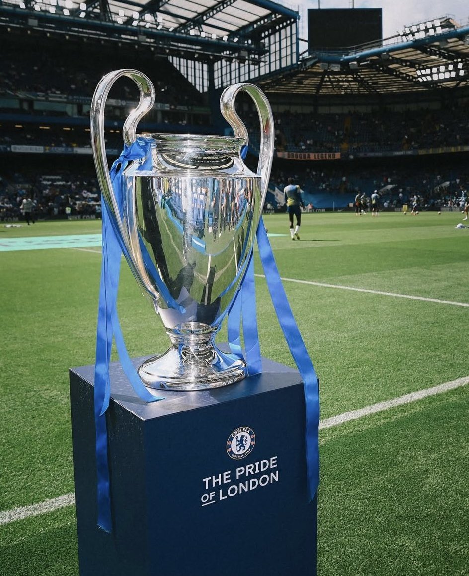 PSBluesPodcast's tweet photo. THE PRIDE OF LONDON. 💙 https://t.co/wfIav63rSq