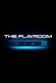 Lozwild_bcn's tweet photo. 🎉🎊 las fiestas que se montaban en el PlayRoom de Ps4 eran míticas 🎉🎊

Estaba terminando de jugar esta noche al 007 y me he metido en la PlayStation Store a echar un vistazo a las promociones de software. Nada fuera de lo normal.

Mientras navegaba entre ofertas, escuchando ese sonido de fondo tan característico de la play, me ha venido un recuerdo de golpe.

The Playroom.

Y, sobre todo, aquella época dorada de los directos.

Puede que muchos de los que llevamos años en PlayStation la recordemos, pero para los más nuevos quizá suene extraño. Hubo un tiempo en el que encendías la consola, entrabas en los directos de The Playroom y nunca sabías qué te ibas a encontrar.

Gente enseñando sus colecciones de videojuegos. Amigos reunidos en el salón hablando de mil cosas. Debates improvisados sobre la actualidad del sector. Personas de distintos países conectando simplemente para charlar un rato. Incluso programas que acabaron teniendo su propia pequeña comunidad. También había gente fumando tranquilamente, alguna mujer mayor tomando una copa de vino en una terraza mientras retransmitía, y todo tipo de situaciones cotidianas que hoy serían impensables. Vamos, que había de todo.

Era una especie de “chatrulette” pero en la Play jajaja 

No había algoritmos diciéndote qué debías ver. No había una obsesión constante por los números, las visualizaciones o los seguidores. Mucha gente emitía simplemente porque le apetecía compartir un rato con otros jugadores.

Y nosotros entrábamos por pura curiosidad.

Recuerdo pasar de un directo a otro sin ninguna intención concreta. A veces te quedabas cinco minutos. Otras veces una hora. Y en ocasiones acababas coincidiendo durante semanas con las mismas personas sin conocer siquiera sus nombres reales.

Era extraño.

Pero también tenía algo mágico.

Quizá porque representaba una época de nuestra vida en la que todo parecía un poco más nuevo. La llegada de PS4, las primeras retransmisiones desde consola, la sensación de estar descubriendo algo diferente.

Hoy las plataformas son mucho más grandes, más profesionales y tienen creadores increíbles. Pero hay una parte de aquella espontaneidad que echo de menos.

Esa sensación de entrar en un directo cualquiera y encontrarte una conversación inesperada que te hacía quedarte hasta las tantas de la madrugada.

Al final, los videojuegos no siempre son solo los juegos.

También son los recuerdos que se quedan con nosotros años después.

Y esta noche, gracias a un simple sonido del menú de PS4, he vuelto durante unos minutos a aquella época.

Y la verdad… ha sido bonito recordarlo .

Alguno sabe de lo que hablo?

❤️ Dale al corazón y 🔁 repostea si te gusta lo que lees.
➕ Sígueme para más noticias, rumores y actualidad del mundo gamer y del cine.

#PlayStation #PS4 #ThePlayroom #Gaming #Videojuegos #NostalgiaGamer #PlayStation4 #ComunidadGamer #Lozwild_bcn

Recordad que nunca se apague la magia que nos une y sigamos leveando.