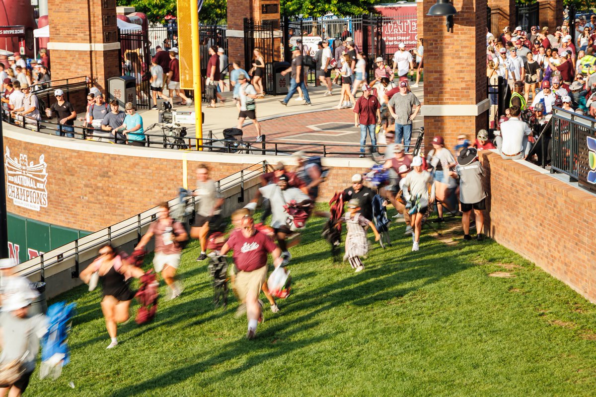 HailStateBB's tweet photo. https://t.co/8Vvb2GXBpL
