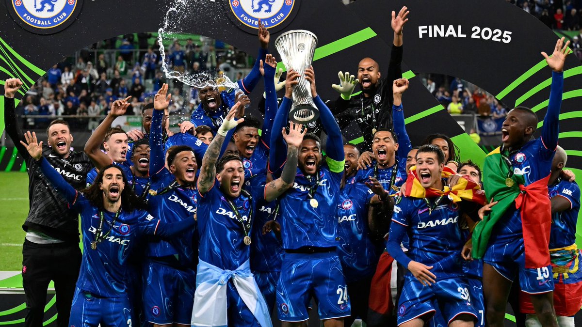 HotspurCaIIum's tweet photo. SOME LONDON CLUBS WIN EUROPEAN TROPHIES…🤷🤷🤷 https://t.co/7TBJE2eEZT