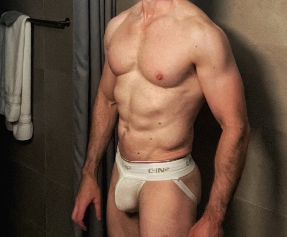 AltDaddy78's tweet photo. @offdutyjock Be right there https://t.co/aUtT8YyCXh