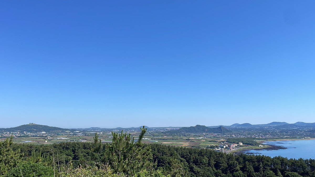 2shyun's tweet photo. 송악산 https://t.co/aaQdbv8HBc