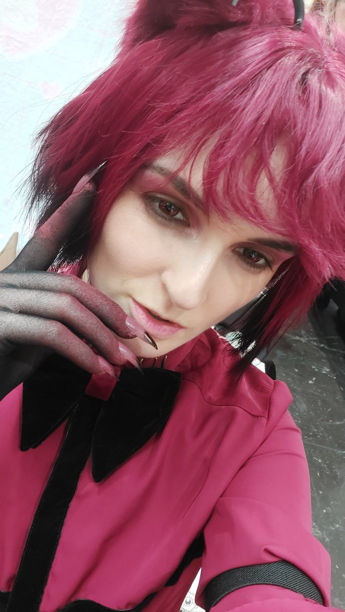 princeofpetals's tweet photo. DOKOMI Day 2 was goood.

#dokomi2026 #alastor #hazbinhotel https://t.co/3Wdi0OZqj5