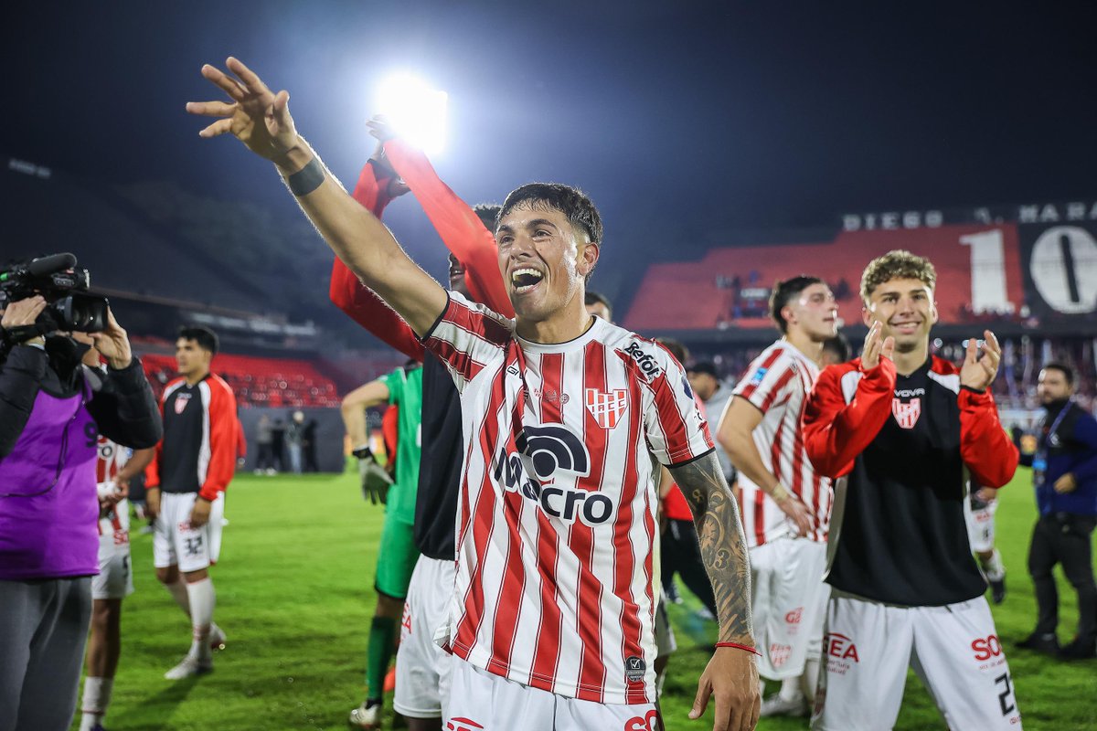InstitutoACC's tweet photo. 𝑺𝒊 𝒏𝒐 𝒉𝒂𝒚 𝒂𝒎𝒐𝒓 𝒒𝒖𝒆 𝒏𝒐 𝒉𝒂𝒚𝒂 𝒏𝒂𝒅𝒂, 𝑮𝑳𝑶𝑹𝑰𝑨 𝑴𝑰́𝑨 🇦🇹 ❤️

Juntos somos más fuertes ⚪️🔴 https://t.co/nykBGGClcR