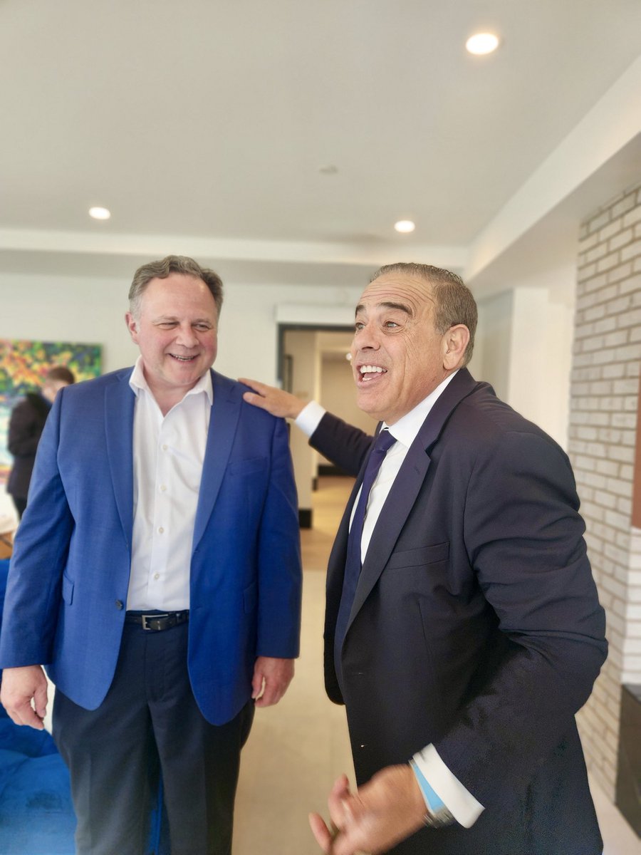 VoteRobCooper's tweet photo. Exciting things are happening in Stoney Creek. Great to join community members and local leaders to celebrate the grand opening of Muse Rooftop Patio and this new residential development. Thank you Gabriel DeSantis and team at DeSantis Homes for investing in Hamilton’s future. https://t.co/BMa8nnjdQe
