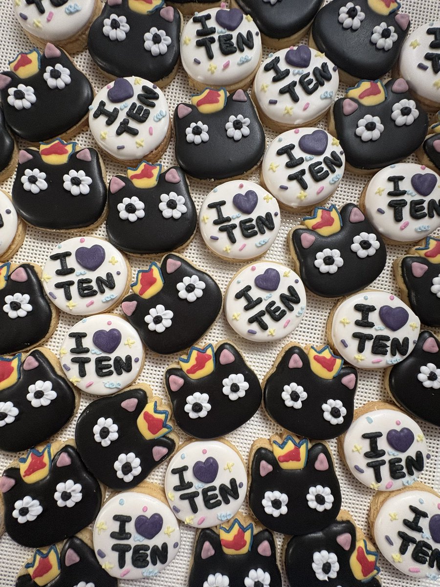 teelenmunchies🎨 / รับทำ giveaway 🐈⬛ tweet media
