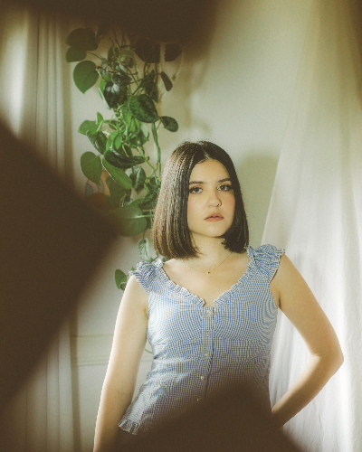 MissChatJOY's tweet photo. #np 'When I Get Better' by Cairns singer-songwriter Amber Farnan on Australia's LGBTQIA+ radio station, @JOY949 - a song written from the experience of living with chronic illness
📸 Saskia Hilton https://t.co/yFcsuS7qwC