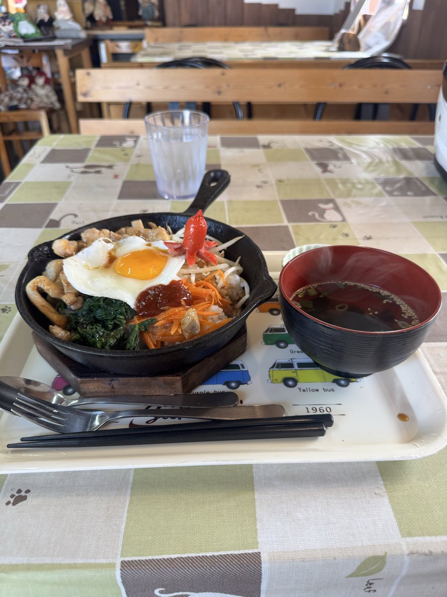 滑り込みセーフ👍 食べたら爆光①確保に向かいます🫡 #鉄板焼ビピンバ