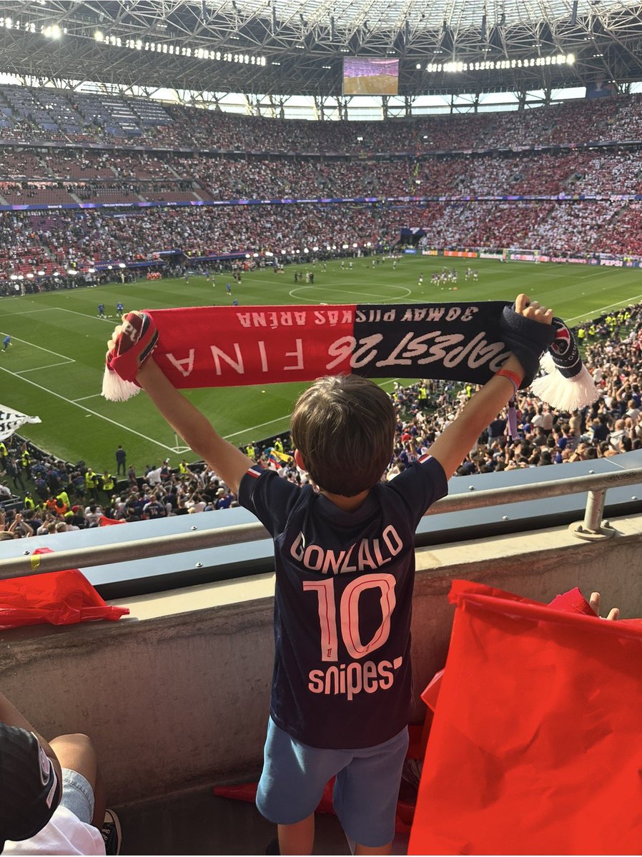 sjimenezrubio_'s tweet photo. Campeones de UEFA Champions League 2026 @PSG_inside en Budapest.
30-05-26

Espectacular acabar el año así 🥰🏆 https://t.co/5kXxuWOeLw