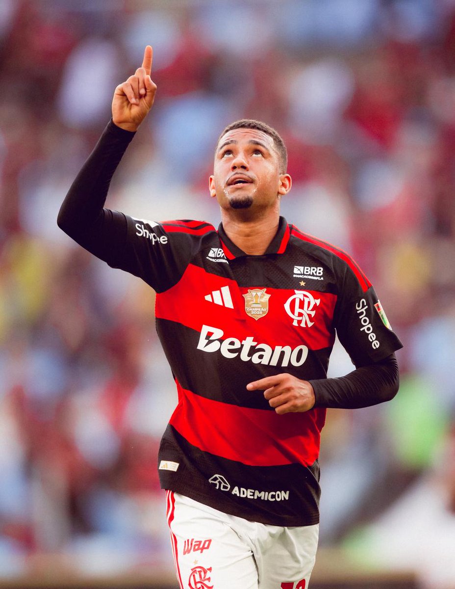 matheusleal1's tweet photo. Samuel Lino na temporada:

5 gols
9 assistências

🔥Maior garçom do Flamengo em 2026! https://t.co/vlu9dBNnKA