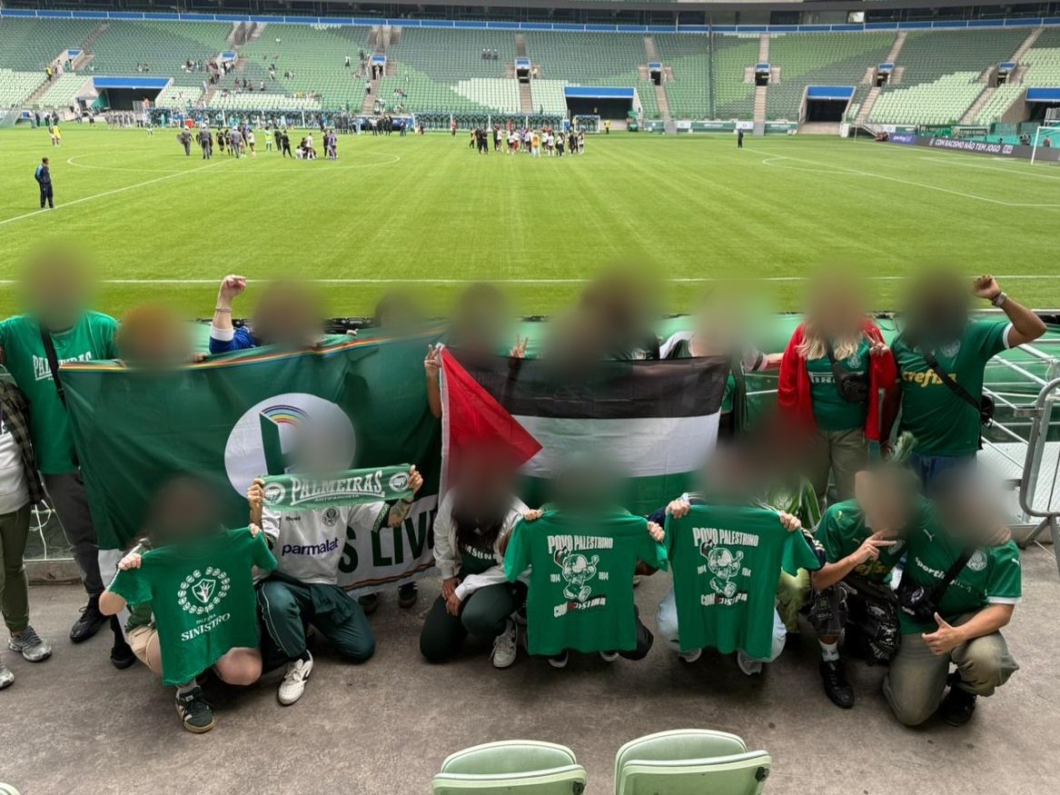 Antifa_Ultras tweet media