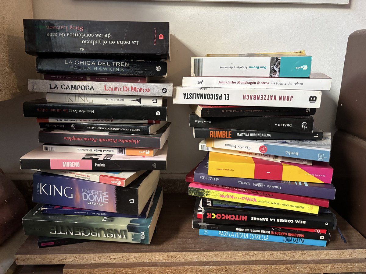 aadelalu_'s tweet photo. VENDO TODO ME VOY A LA MIERDA

Vendo algunos de mis libros con entrega en La Plata 📍

Me ayudan con un rt loco nunca pido nada https://t.co/kEyKB6J9Vb