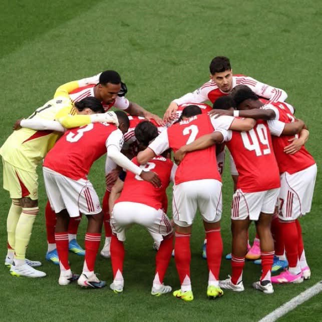 oltsport_'s tweet photo. Arsenal becomes the first team in the history of the UEFA Champions League to lose the title without a defeat! 🤯❌

(Losing on penalties doesn't count as a defeat — technically )

Arsenal's Champions League record this season:

✅ 2-0 vs Athletic Club
✅ 2-0 vs Olympiacos
✅ 4-0 vs Atletico Madrid 
✅ 3-0 vs Slavia Prague 
✅ 3-1 vs Bayern Munich 
✅ 3-0 vs Club Brugge
✅ 3-1 vs Inter Milan
✅ 3-2 Kairat Almaty 

🤝 1-1 vs Bayer Leverkusen
✅ 2-0 Bayer Leverkusen 

✅ 1-0 vs Sporting CP 
🤝 0-0 Sporting CP 

🤝 1-1 vs Atletico Madrid 
✅ 1-0 vs Atletico Madrid 

🚫 1-1 vs PSG (3-4 on penalties)