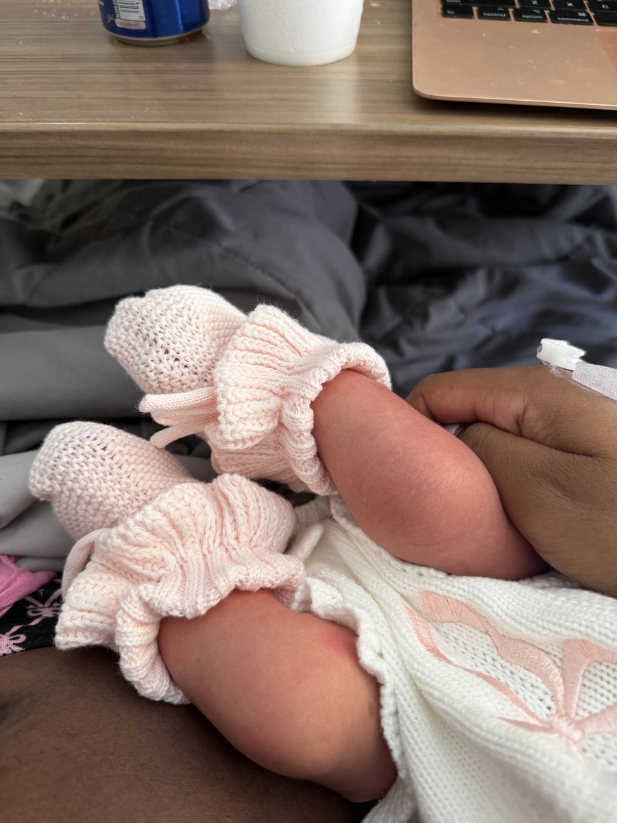 yourfavbriaaaaa's tweet photo. In literal mommy bliss💖the best 3 days of my life thus far. https://t.co/FPoKRX0rz2