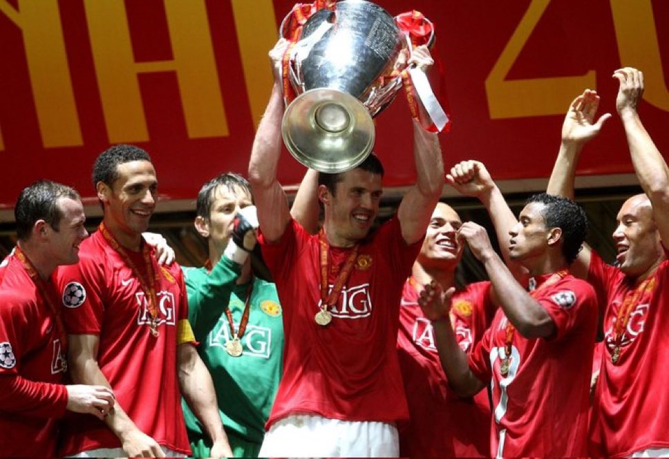 citogog's tweet photo. Gapapa, Arsenal… kalah di Final UCL itu ndak memalukan. Itu cuma sedang ndak beruntung aja. 😍

United, Liverpool, Chelsea, dan City juga pernah ngalamin kok. Sedih sih… tapi gapapa. Berbesar hatilah. 😎

Yang memalukan itu yang ndak pernah menangin piala UCL. 🤪 https://t.co/Vhtp768YhS