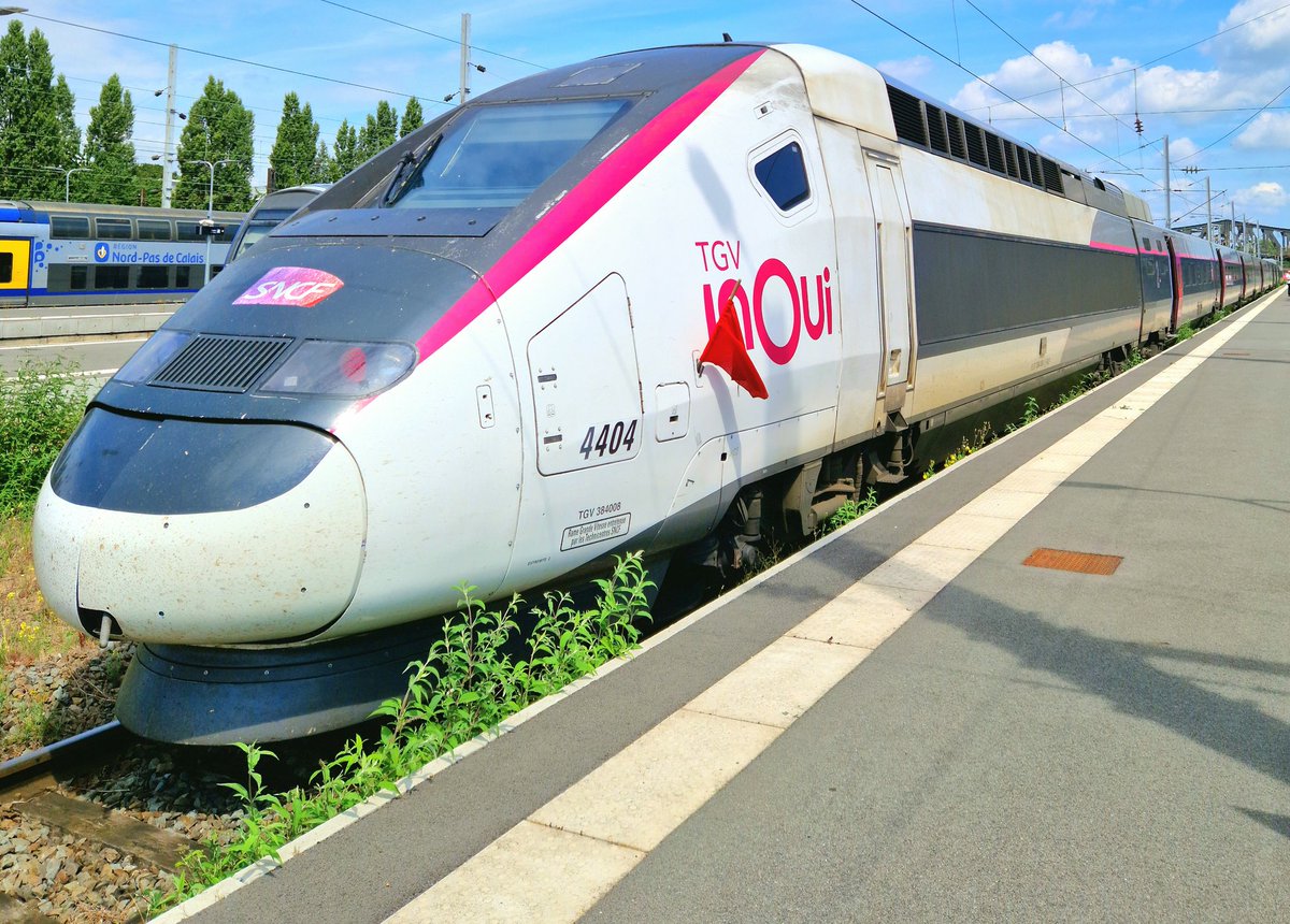 sgenmobilite's tweet photo. 📽 TGV inOui🚄POS - Lacroix n°4404 : Arras ➡️ Valenciennes via Douai 🎥
https://t.co/Qmu7Kpf7Ig
#tgvpos #tgvpos4404 #pos4404 #tgvinoui #tergv #arras #douai #valenciennes #sncfcarmilion #interieurlacroix #pos #parisostfrankreichsuddeutschland #terhdf https://t.co/gYHMMdj7uX