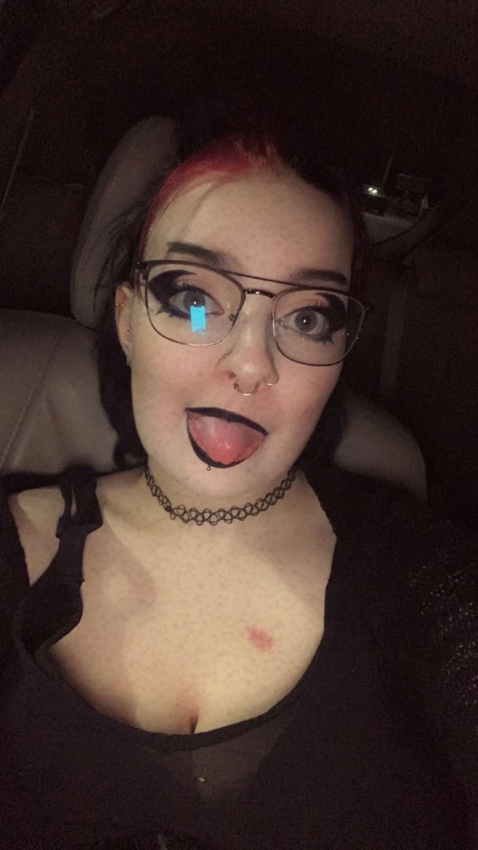 gothelle tweet media