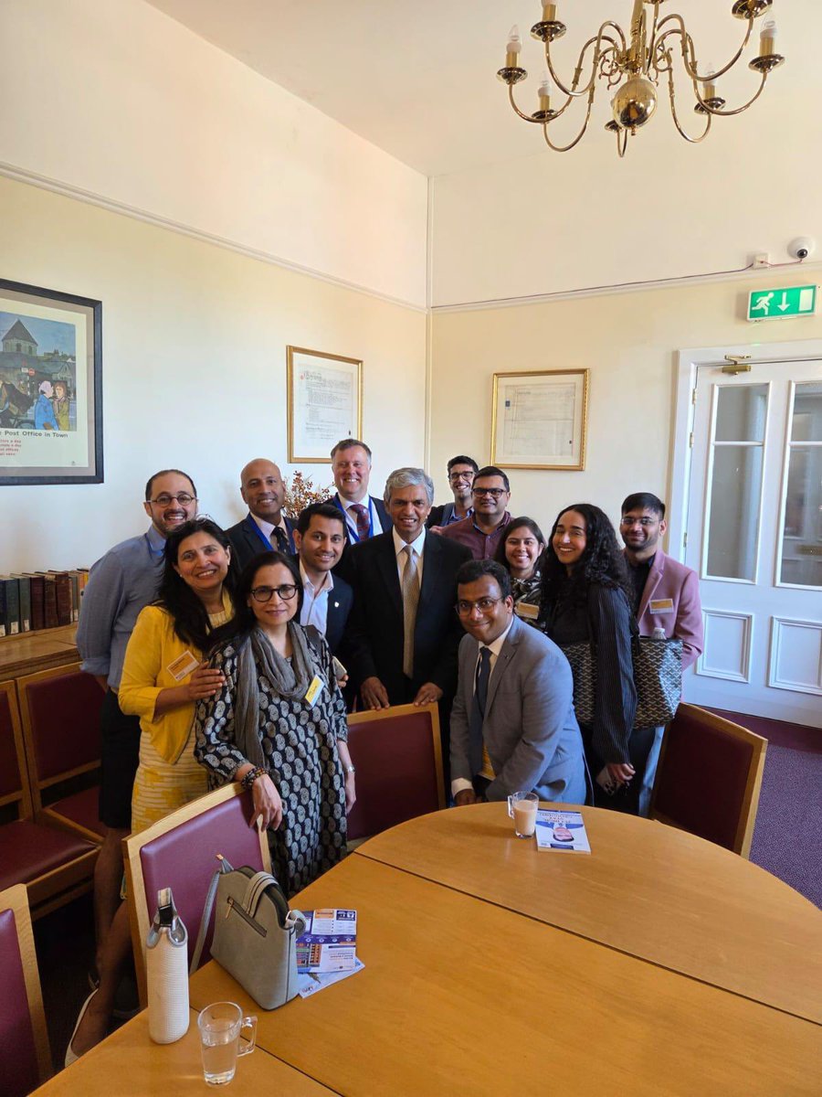 HCI_London's tweet photo. High Commissioner P. Kumaran delivered the key note address at the Cambridge India Business Dialogue of the Judge Business School at the University of Cambridge. HC highlighted the potential collaboration for research, innovation and development of new technologies for enhancing trade and investments in the corridor. He also underscored that students remain the key pillar of the bilateral educational relationship.
#IndiaUK #IndiaUKPartnership #EducationPartnership 

@MEAIndia @IndianDiplomacy @Kumaran49604795 @getkart @nidhimanit @Cambridge_Uni @CambridgeJBS @CambridgeMBA @CambridgeUP @EduMinOfIndia @educationgovuk @diaspora_india @MIB_India @PIB_India @airnewsalerts @DDNewslive @mygovindia @prasarbharati