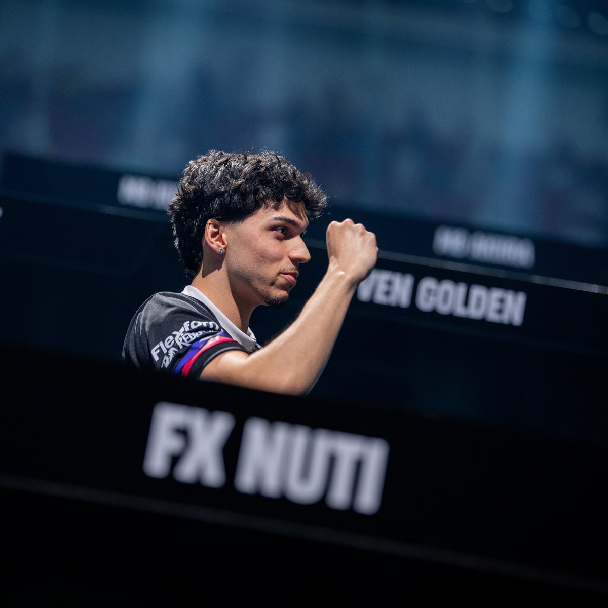 fluxogg's tweet photo. DIA HISTÓRICO PARA O BRASIL 🇧🇷

Nuti & Gabzera e Teuzz & KingBR garantiram suas vagas na Grande Final e escreveram mais um capítulo na história da FNCS.

Mas a missão ainda não acabou, amanhã é dia de lutar pelo título. 

Nos vemos na Grande Final, contamos com a torcida de vocês 👊