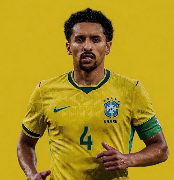 golsdobrasil1's tweet photo. ⚠️ ATENÇÃO!

Numeração da Seleção Brasileira na Copa do Mundo!

1 - Alisson
2 - Wesley
3 - Gabriel Magalhães
4 - Marquinhos
5 - Casemiro
6 - Alex Sandro
7 - Vini Jr
8 - Bruno Guimarães
9 - Matheus Cunha
10 - Neymar
11 - Raphinha
12 - Weverton
13 - Danilo
14 - Bremer
15 - L��o Pereira
16 - Douglas Santos
17 - Fabinho
18 - Danilo Santos
19 - Endrick
20 - Lucas Paquetá
21 - Luiz Henrique
22 - Gabriel Martinelli
23 - Ederson
24 - Ibañez
25 - Igor Thiago
26 - Rayan

🗞️ @geglobo 
📸 Divulgação/Nike