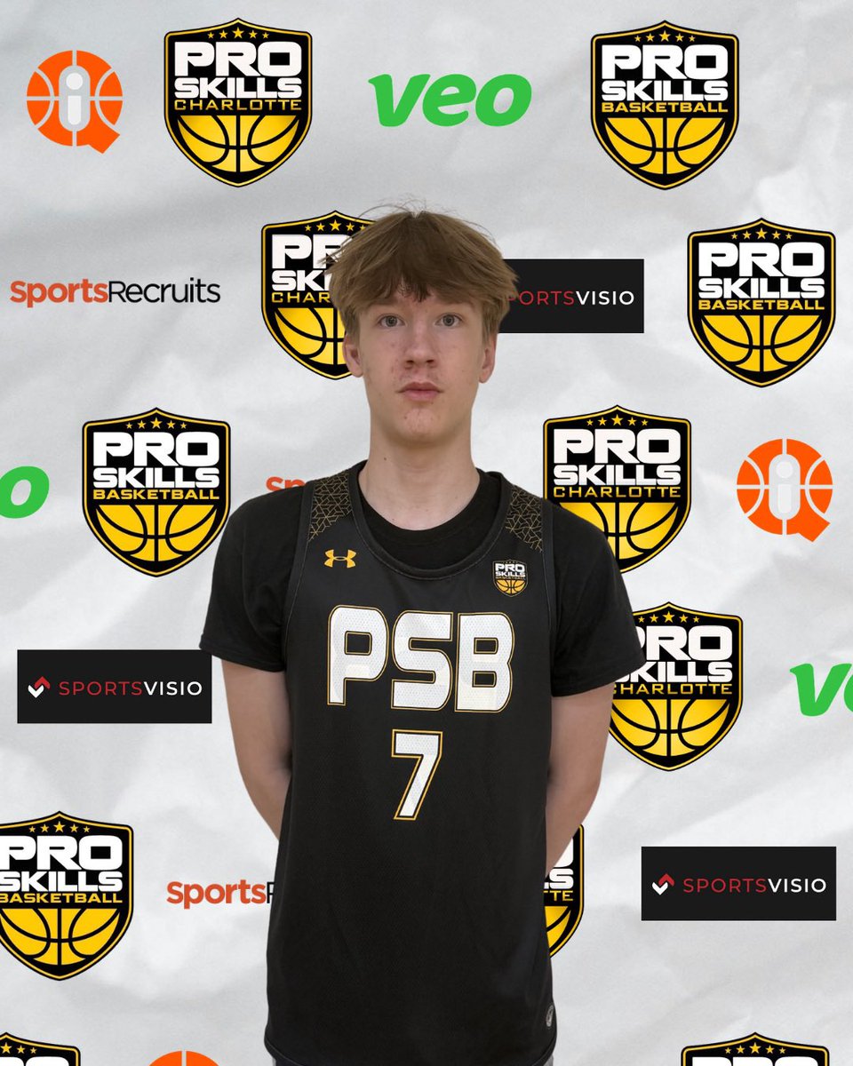 Coachmccarthy88's tweet photo. Great game one @Phenom_Hoops #SummerShowcase for @PSBCharlotte 

PSB Elite 17u Barnes 77
Noble Knights 49

6’8 Heath Johnson 22pt 13reb
6’3 Cash Hall 10pt 3ast
5’11 Aiden Rochevot 10pt 5reb

Next game 5pm ct3 https://t.co/4yhhqmEIu1