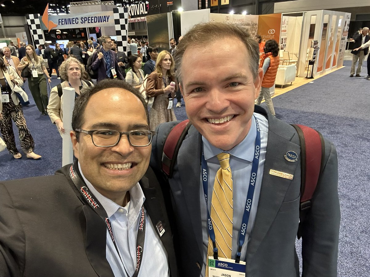 doctorpemm's tweet photo. 👏👏👏One of the great joys of @ASCO #ASCO26 - running into &amp; meeting up with my lovely brilliant @UTMDAnderson 
co-fellow heme/onc program alums from now almost 20 y ago!!! #endcancer | @DrKrinaPatel @DrJasonWestin @RichardWJoseph #ChrisLieu | https://t.co/nVvdB4CVTf