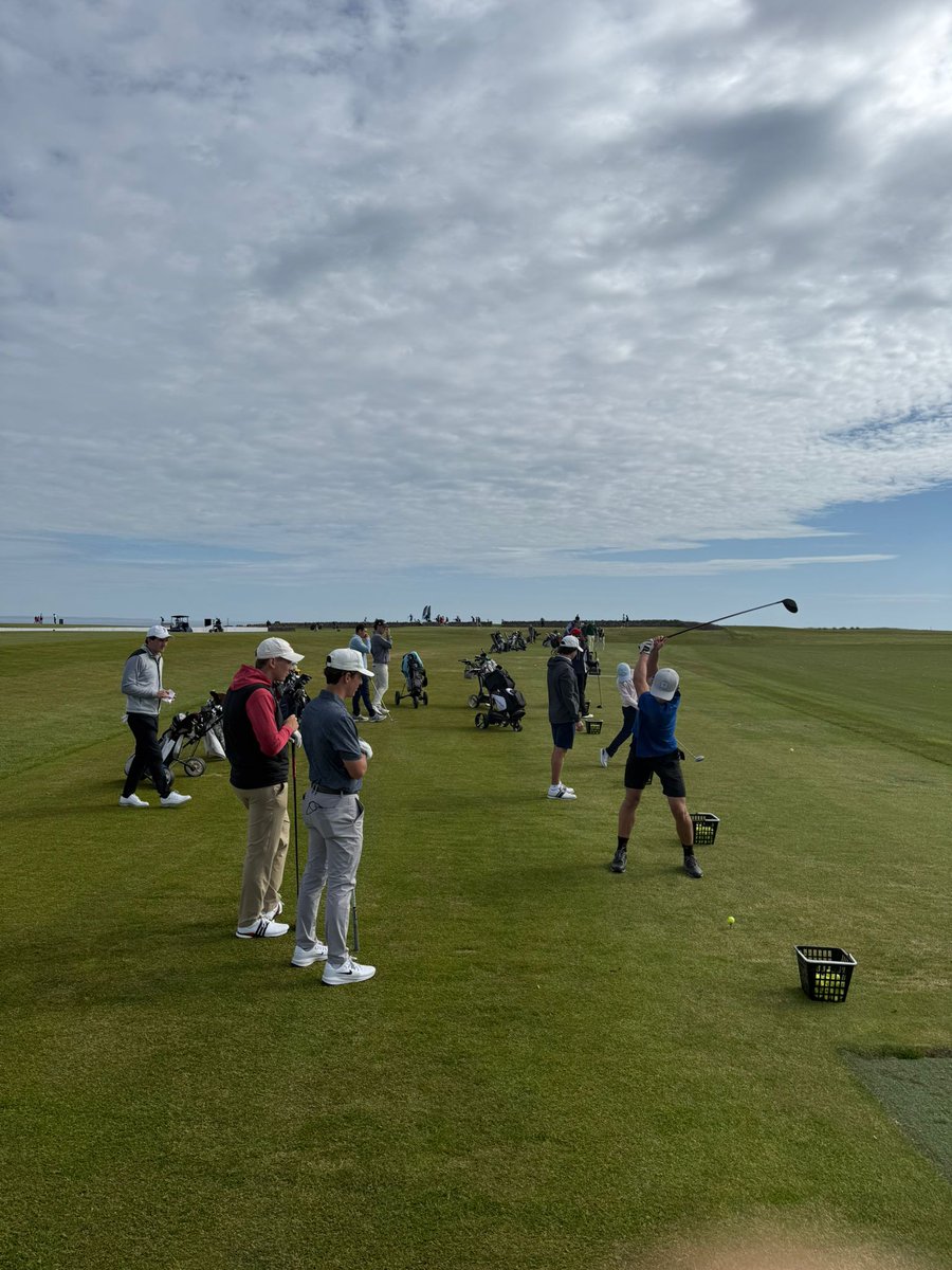 CLG_Scotland's tweet photo. Day 2 of @WabashGolf's Scotland trip with us - a brilliant junior golf clinic and Scramble event with the young golfers of St Regulus and New Clubs, St Andrews, staged over the splendid Torrance course @FairmontStA. https://t.co/6RJGk5rlqg