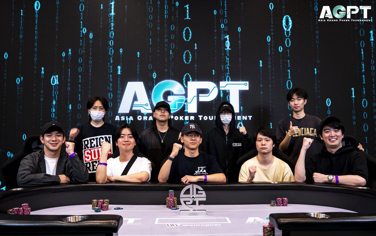 Luke_poker_oki's tweet photo. 初AGPTほぼアクション取らないでFT🤣
（全く実感わかん笑）
ショートで耐えて、一時期卓チップリーダーになるも、攻めるタイミングなかなかなく、ジリジリ減らしてショートで耐えまくり笑
ちゃんと勝ってるハンドでAI勝負してすべて勝ち、最後は伝統の一戦で敗北。
FTの写真映り悪くて草ww
#AGPT
#PR https://t.co/fbsim70M0m