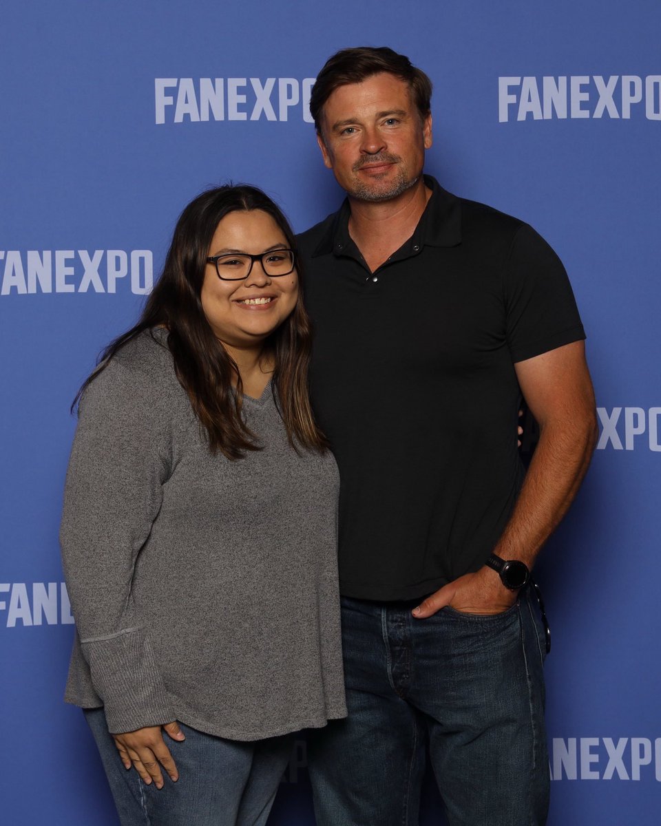 heyreireii's tweet photo. guys i met clark kent holy shit
#fanexpophilly #tomwelling https://t.co/OCH2ywhNym