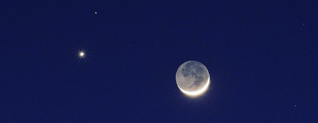 astropics's tweet photo. The Moon, Mars and Venus 🥹 https://t.co/NKT6OUYY3O
