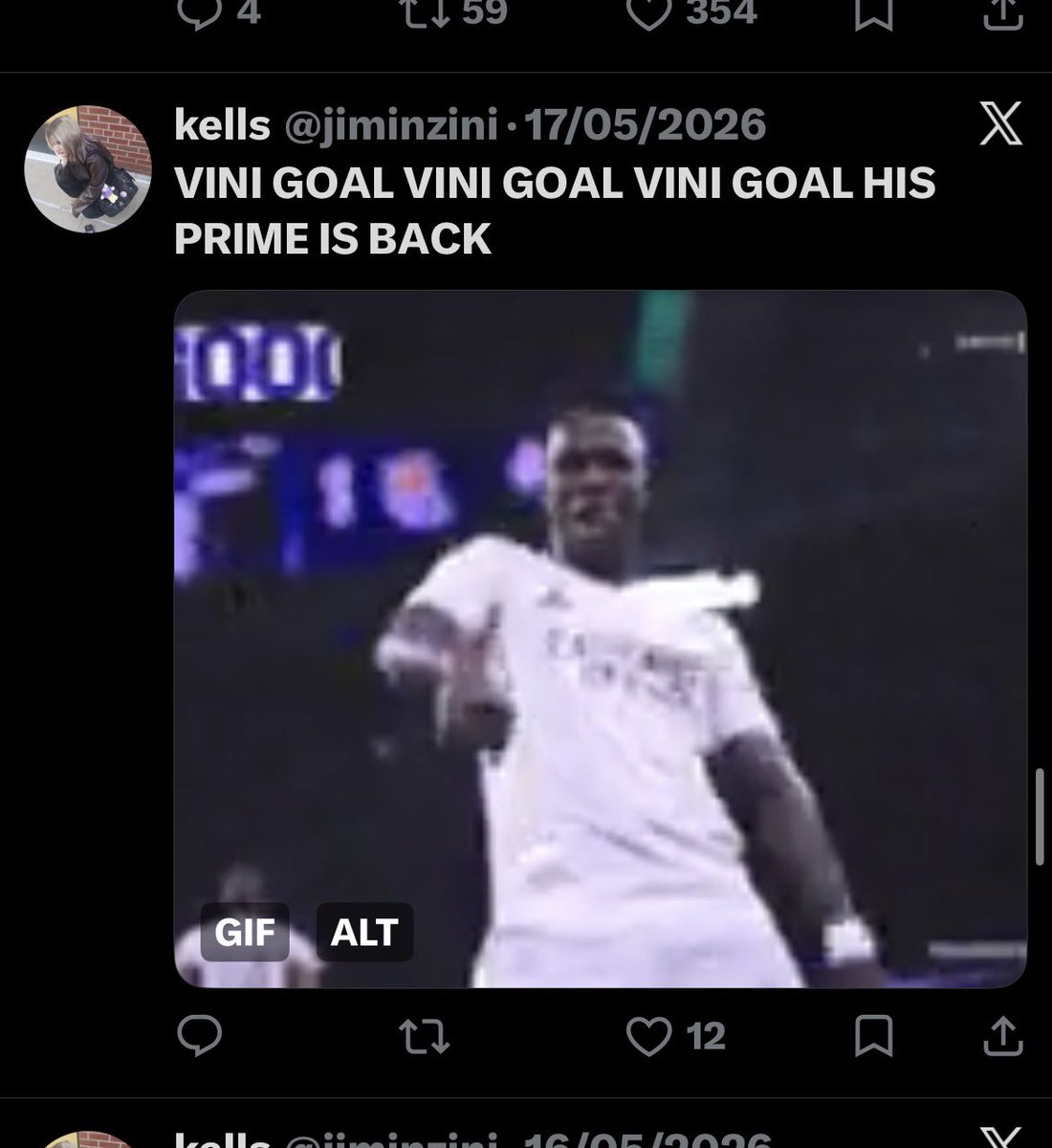 lusdefault's tweet photo. @jiminzini @thaluuns but most importantly let’s talk about you supporting the #1 benjamin mendy defender and i could go on and on about all the allegations of the footballers you support https://t.co/0p9JPrcdEK