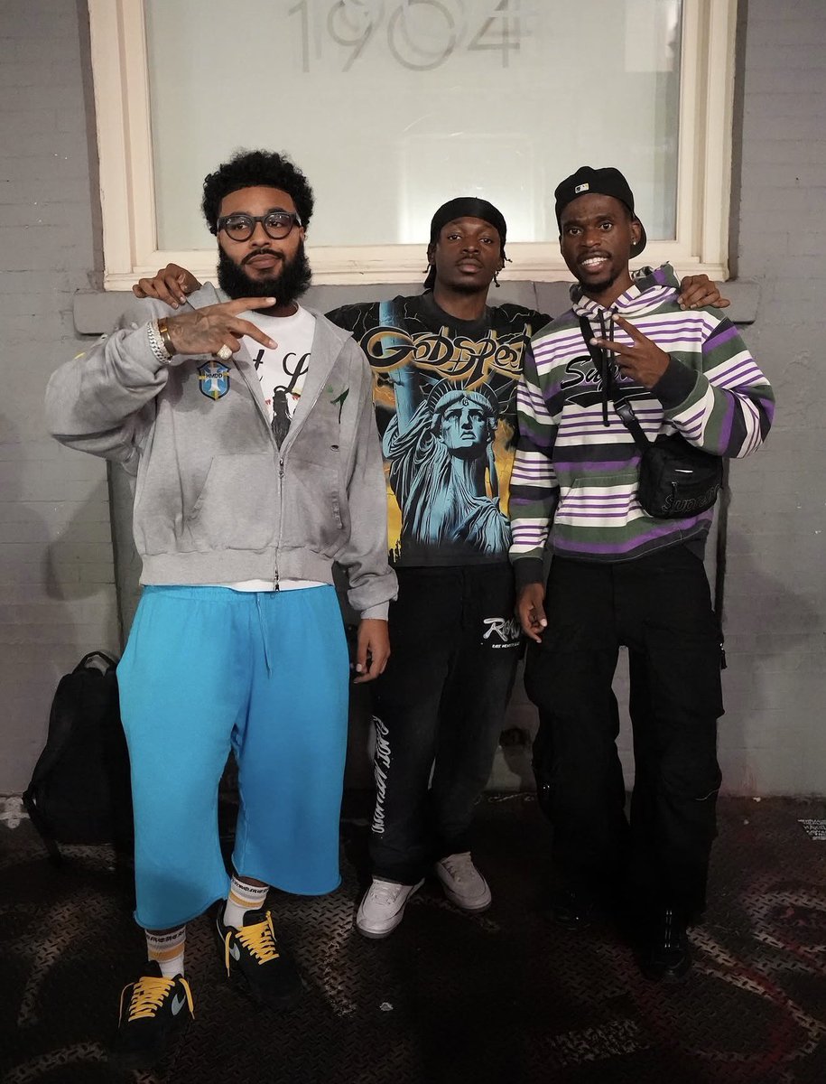 LutherScottFit's tweet photo. gangy &amp; me. https://t.co/kIg02uFde5