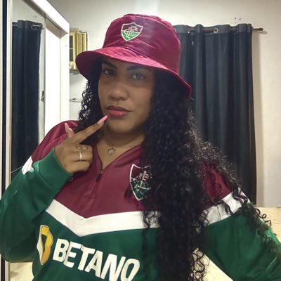 ingridyna's tweet photo. #NovaFotoDePerfil https://t.co/DQDmpH6DYe