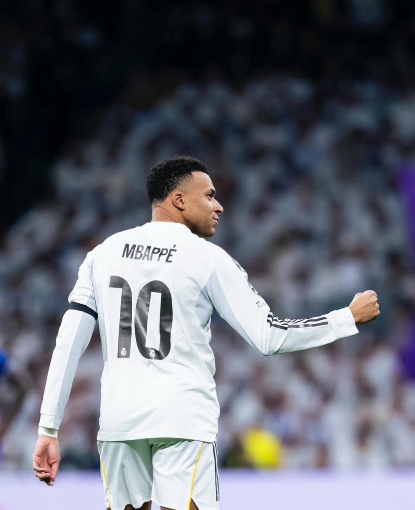CLUB OF THE CENTURY 🥇 tweet media