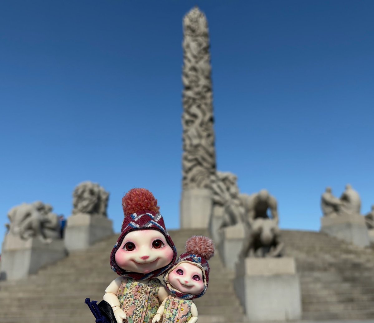 Knyan280's tweet photo. オスロではヴィーゲラン公園とムンク美術館に行ってきました🙀 #旅栗鼠 #scon https://t.co/0LMRCcIOTB