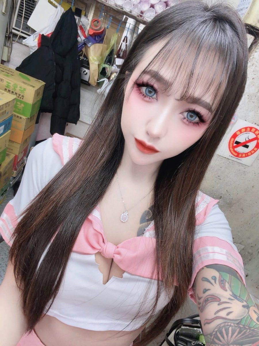 ecz0718's tweet photo. 每次看每次硬
想射屏了 https://t.co/LFMcuQVOeK