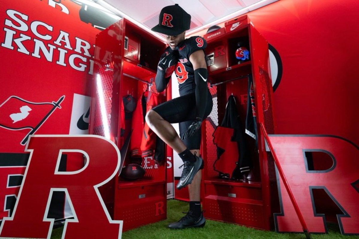 RutgersOn3's tweet photo. 2027 EDGE Lamier Wade (@lamierwade8) on his Rutgers Football Official Visit ⚔️

👉 https://t.co/IAolwrTuUz https://t.co/vxnAIKXbni