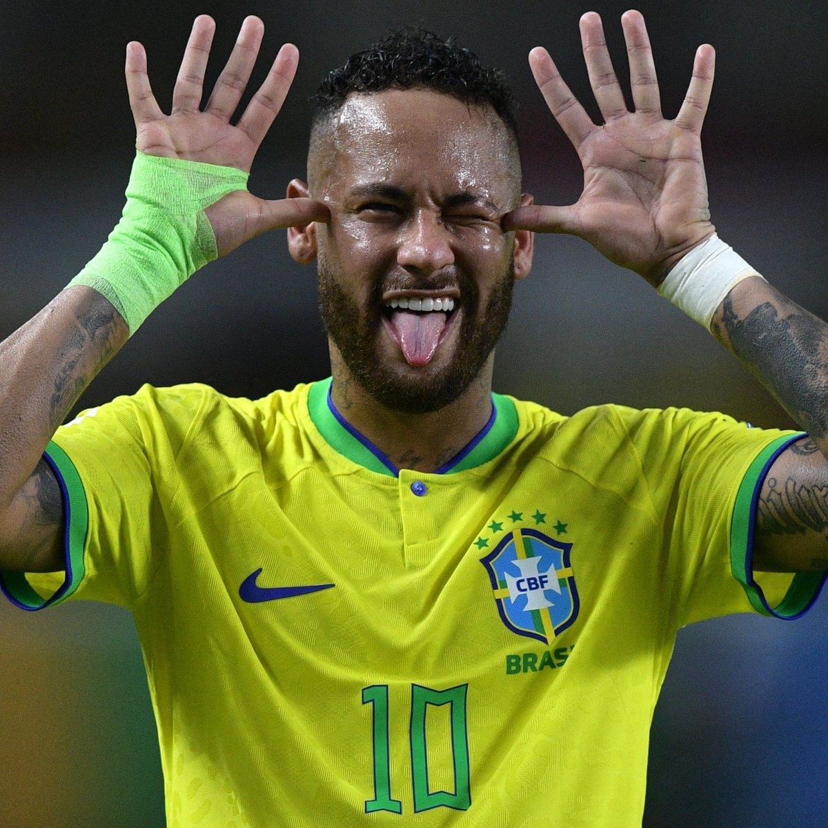 centregoals's tweet photo. 🚨🚨| OFFICIAL: Neymar will wear Brazil’s iconic No. 10 shirt at the 2026 World Cup. 🇧🇷🔟

He joins Pelé as the only Brazilian players to wear the No. 10 in four different World Cups. https://t.co/wtmYBee3Ea