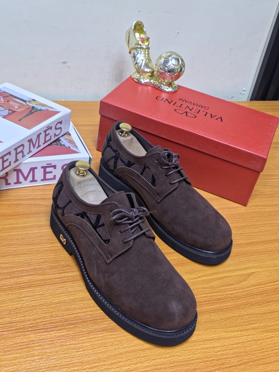 praize_fee's tweet photo. Size ,: 40______46
Price: 45,000
Delivery nationwide 🚚🇳🇬 

Congratulations to PSG R Truth Up Chelsea https://t.co/Fg8bktTF2H