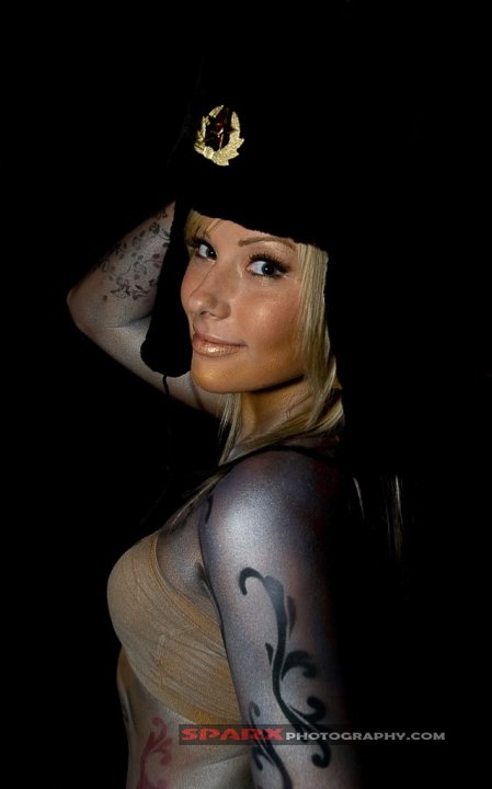 AirbrushToronto's tweet photo. Bodypainting models/hostesses for billion dollar trade deal parties. #toronto #models #brandactivation #corporate https://t.co/2QTs5KjIYR