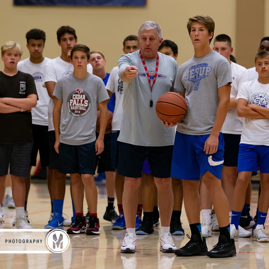 dshow23's tweet photo. Snow Valley Iowa session July 14-17 will not accept any applications after Monday June 1. Sign up for June 22-25 or July 7-10 for boys or July 23-26 for girls! A deposit will hold your spot.

https://t.co/laZ94AtTao https://t.co/MZchsMuHHZ