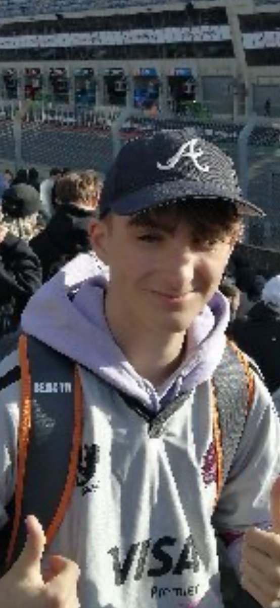 JrAlexinho10's tweet photo. @Aurelclh25 @Raypeaa Ptdr dans la vrai vie tu dis pardon sale fdp de blanco https://t.co/h1yrW9S3iT