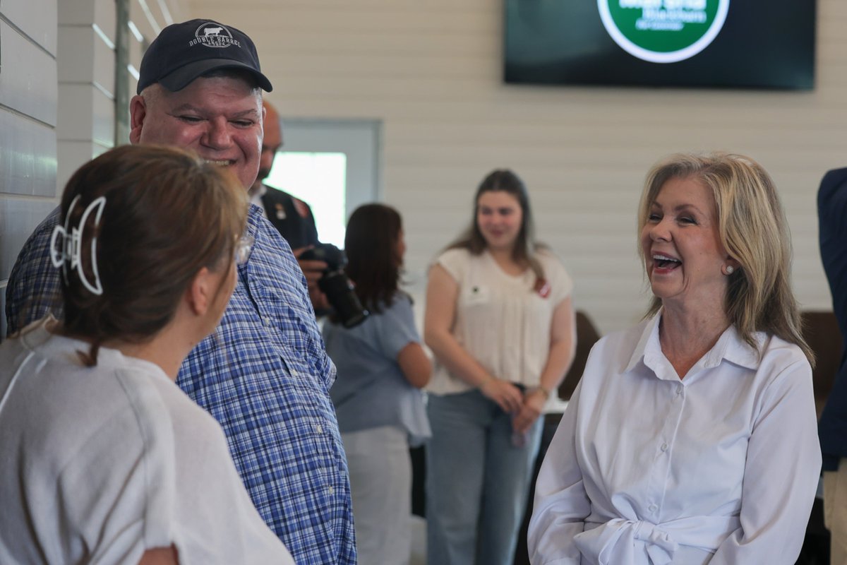 VoteMarsha's tweet photo. Today’s Farmers for Marsha Kickoff was a huge success!

Thank you to @AndyHolt4TN, Ryan King, and the farmers who showed up to support our campaign. Agriculture is vital to Tennessee, and as your governor, I will always stand with you! https://t.co/rqKr04zjkd