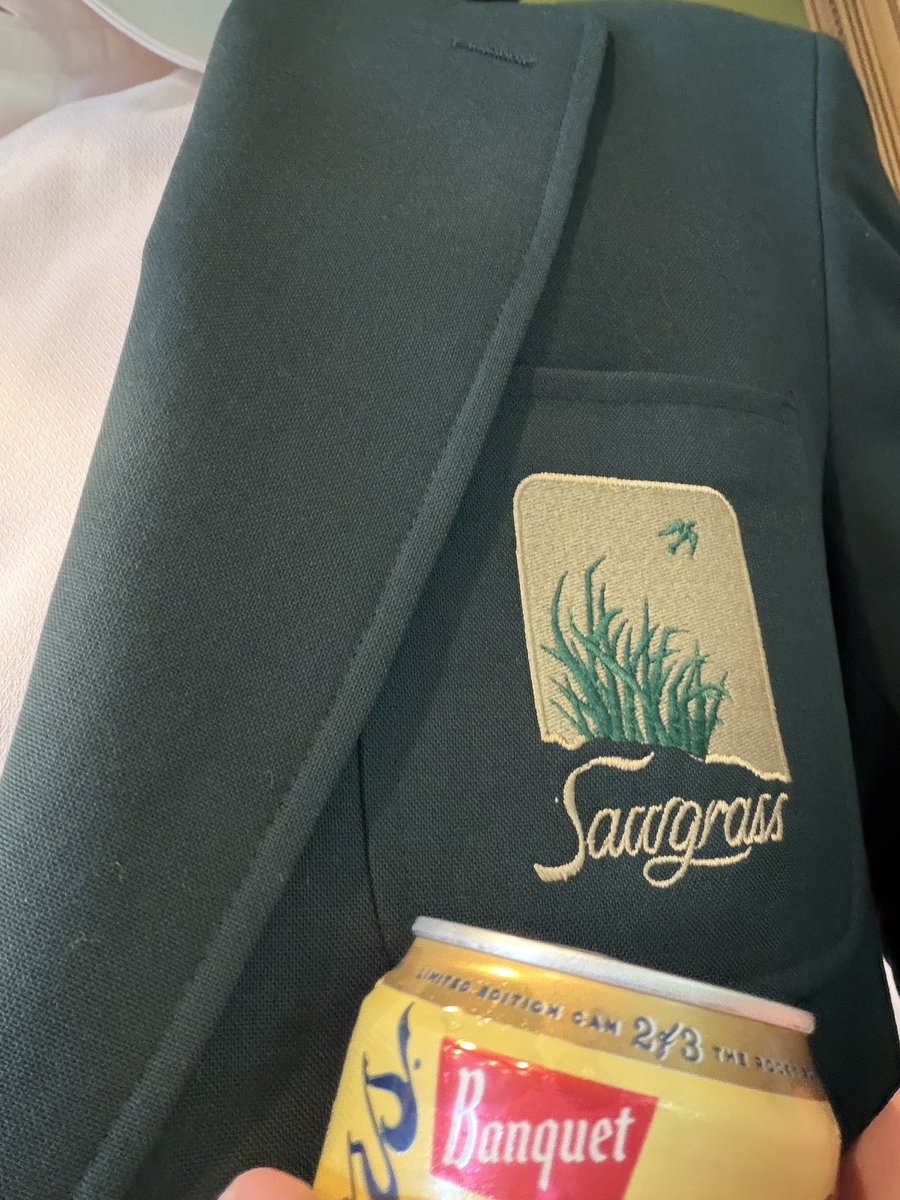 DixieGolfer's tweet photo. Headed to a wedding, don’t really give a fuck about your opinion anyway because most of y’all are miserable. #logofarm https://t.co/EtH80mtLkL