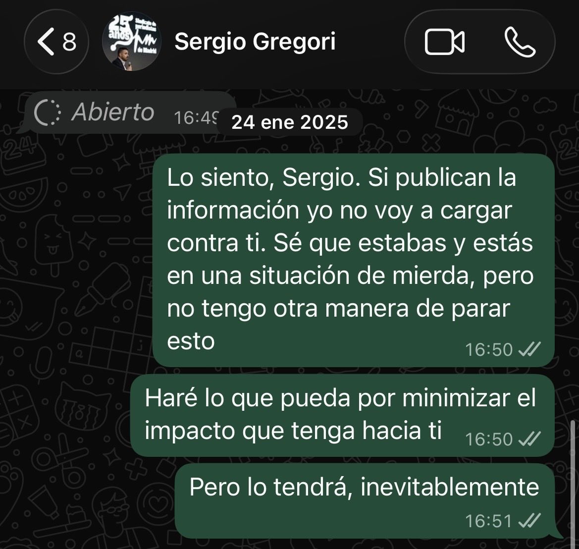 raqueogando's tweet photo. Filtré conversaciones y no me avergüenza porque tengo claro en qué orden se colocan los derechos de las personas. Porque yo escojo a mis amigos en función de mis principios, y no al revés. No me arrepiento, y menos después de ver cómo le lamieron las botas a Fallarás en FurorTV. https://t.co/CwHiR8rNUK